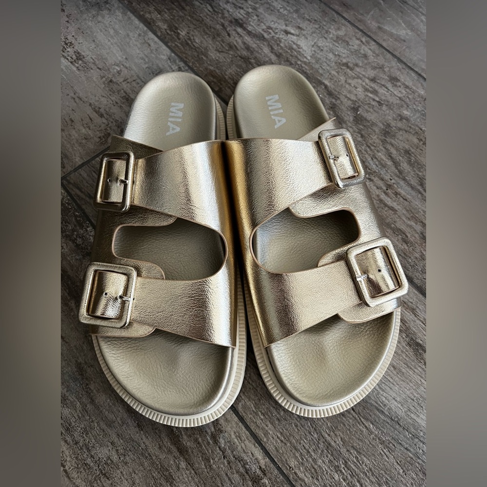 MIA Gen slide sandals - Picture 4 of 9